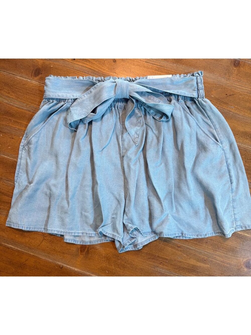 SO High Rise Belted Tie Shorts Chambray Blue Large Elastic Waistband Pockets Lar